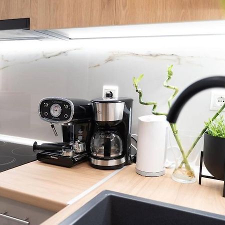 Piraeus Cozy Apartment For 4 Persons Экстерьер фото