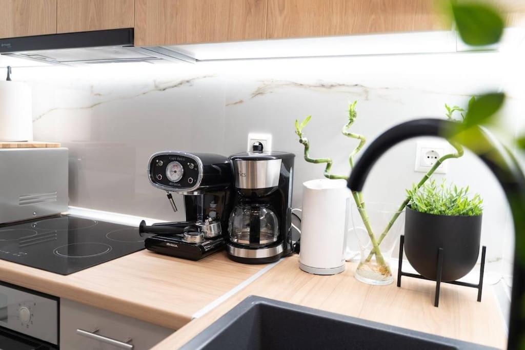 Piraeus Cozy Apartment For 4 Persons Экстерьер фото