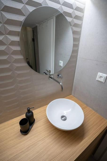 Piraeus Cozy Apartment For 4 Persons Экстерьер фото