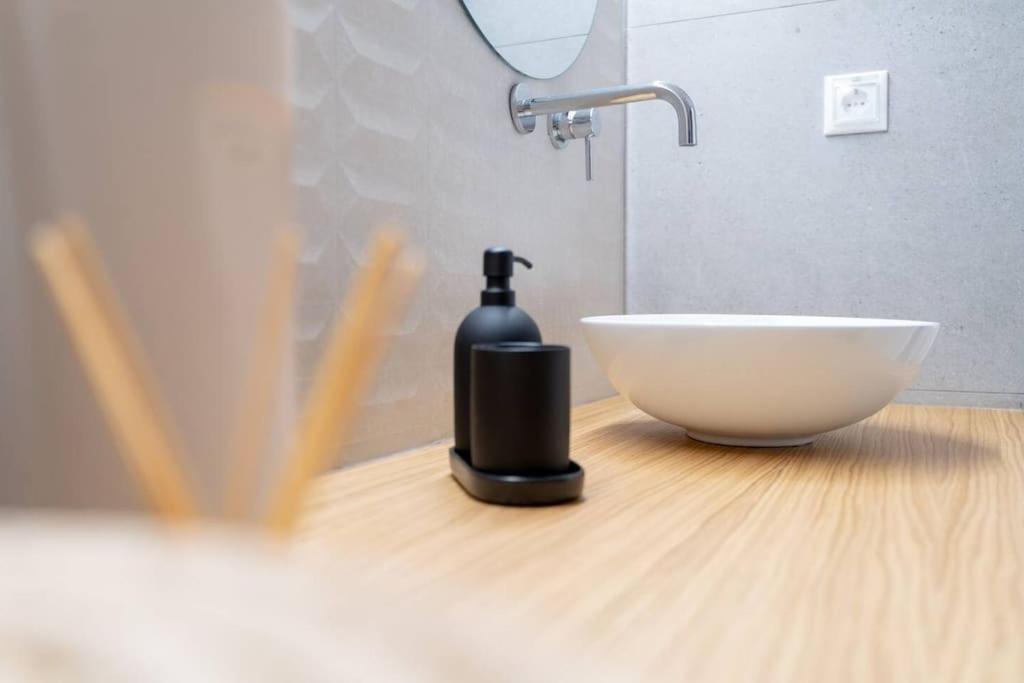 Piraeus Cozy Apartment For 4 Persons Экстерьер фото